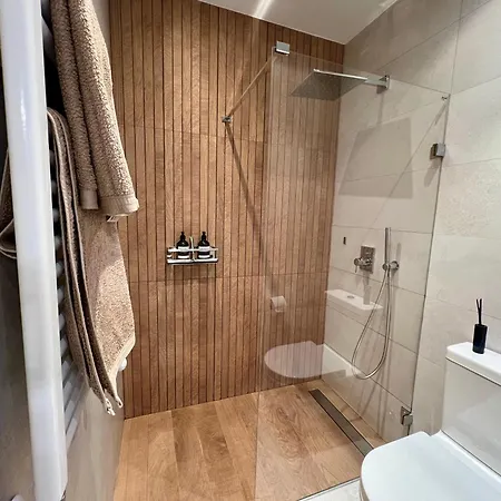Luxury In The Heart Of *